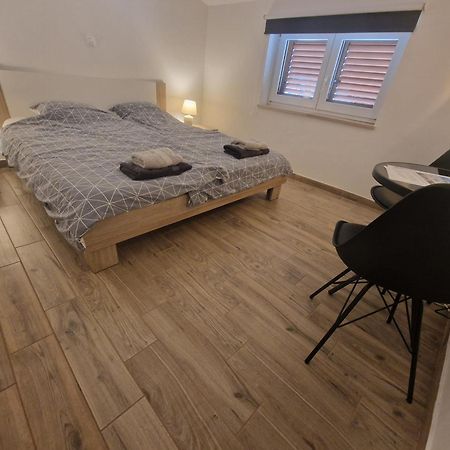 מדולין Apartmani Carla מראה חיצוני תמונה